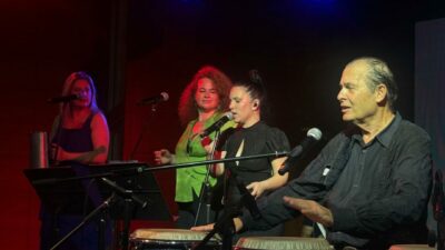 Ayhan Sicimoğlu’ndan Bursa’da unutulmaz konser