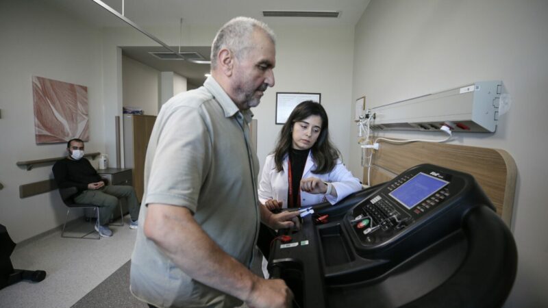 Bursa Şehir Hastanesi’nin nefes veren merkezi Bursa Şehir Hastanesi'nde iki yıldır hizmet veren Pulmoner Rehabilitasyon Merkezi'nde