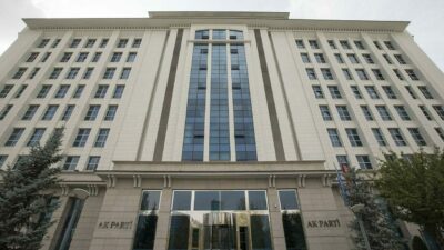 AK Parti’de flaş atamalar