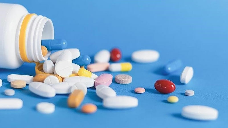 Antibiyotik içmeden bir kez daha düşünün! Uzmanından dikkat çeken açıklama… Burtom Özlüce Tıp Merkezi Dahiliye Uzmanı Dr. Filiz Gündüzer, toplumda