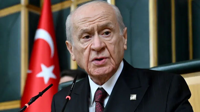 Bahçeli: “Darbe iddiaları fasa fisodur” Bahçeli: “Darbe iddiaları fasa fisodur”
