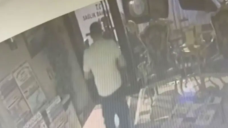 Böcek ailesinin otelde kilitli kaldığı anlar ortaya çıktı