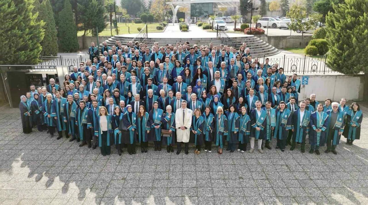 BTÜ’de Genişletilmiş Akademik Genel Kurul Toplantısı gerçekleşti BTÜ’de Genişletilmiş Akademik Genel Kurul Toplantısı gerçekleşti