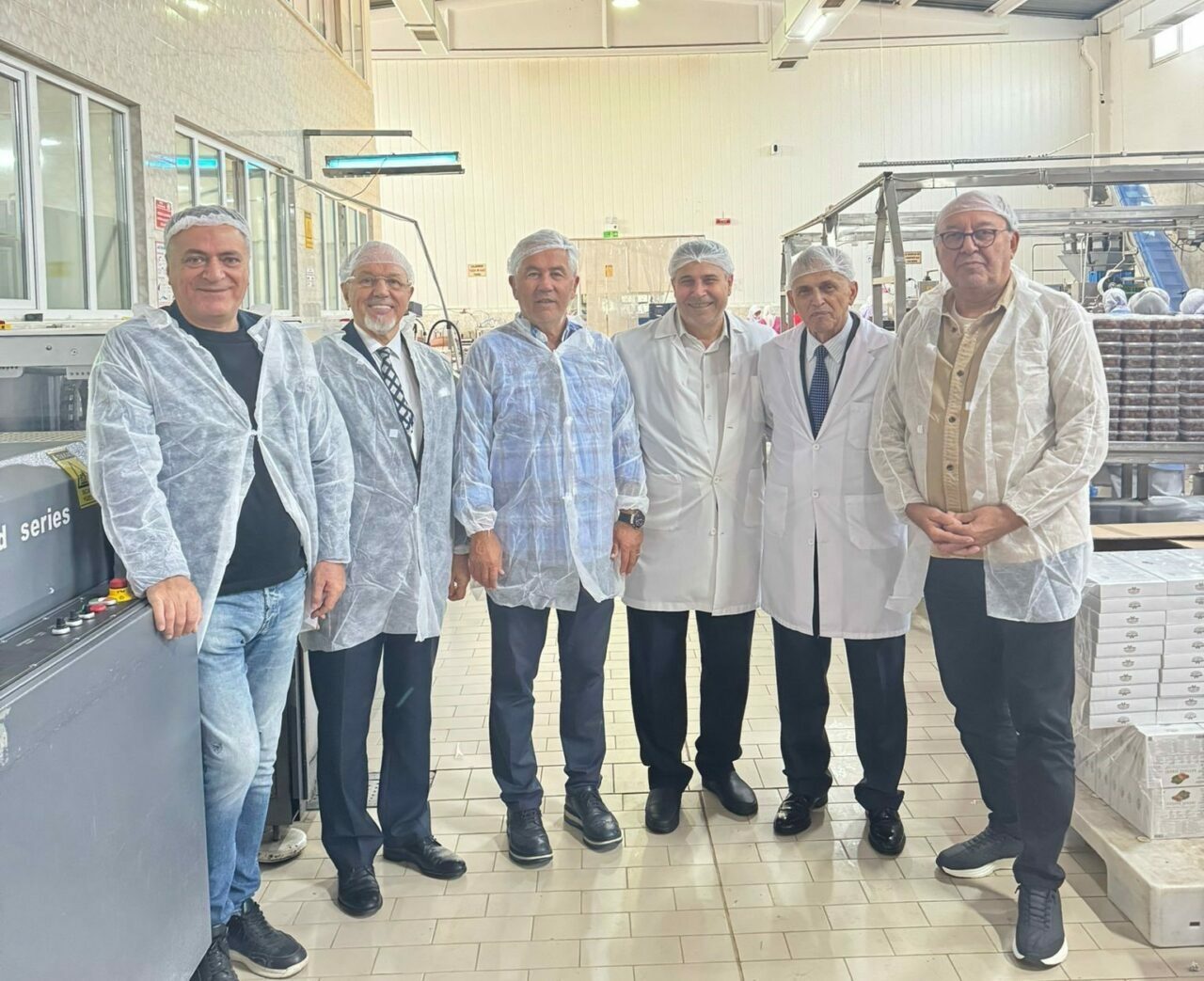 Bursa iş dünyasından kestane şekeri üretimine yakın takip Bursa iş dünyasından kestane şekeri üretimine yakın takip