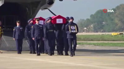 Bursalı şehitler Yenişehir Havalimanı’na getirildi