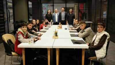 Bursa’da başarı öğrenciler ödüllendirildi