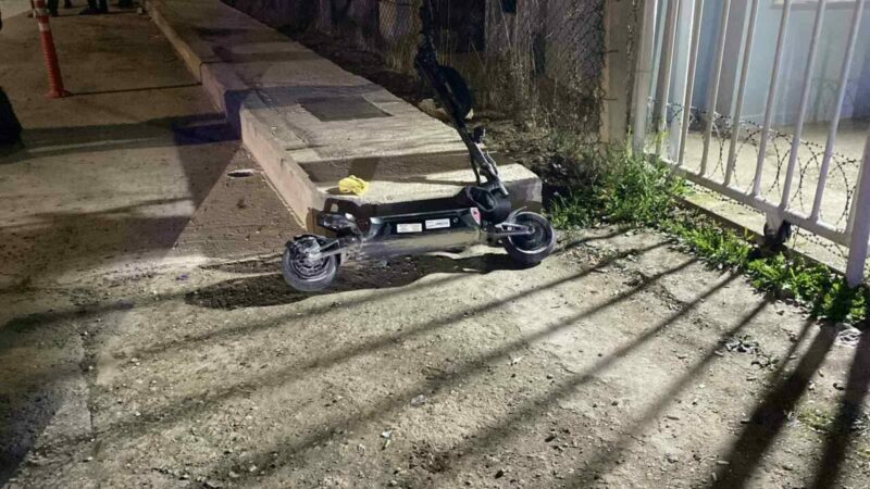 Bursa’da gece yarısı feci kaza Bursa’nın İnegöl ilçesinde meydana gelen kazada otomobil ile çarpışan scooterın