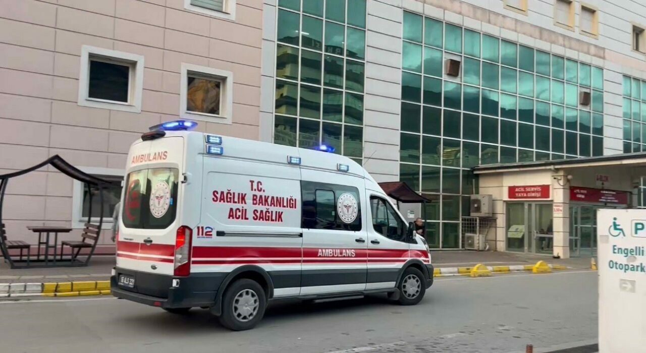Bursa’da okulda profiterol faciası! 8 öğrenci hastanelik oldu