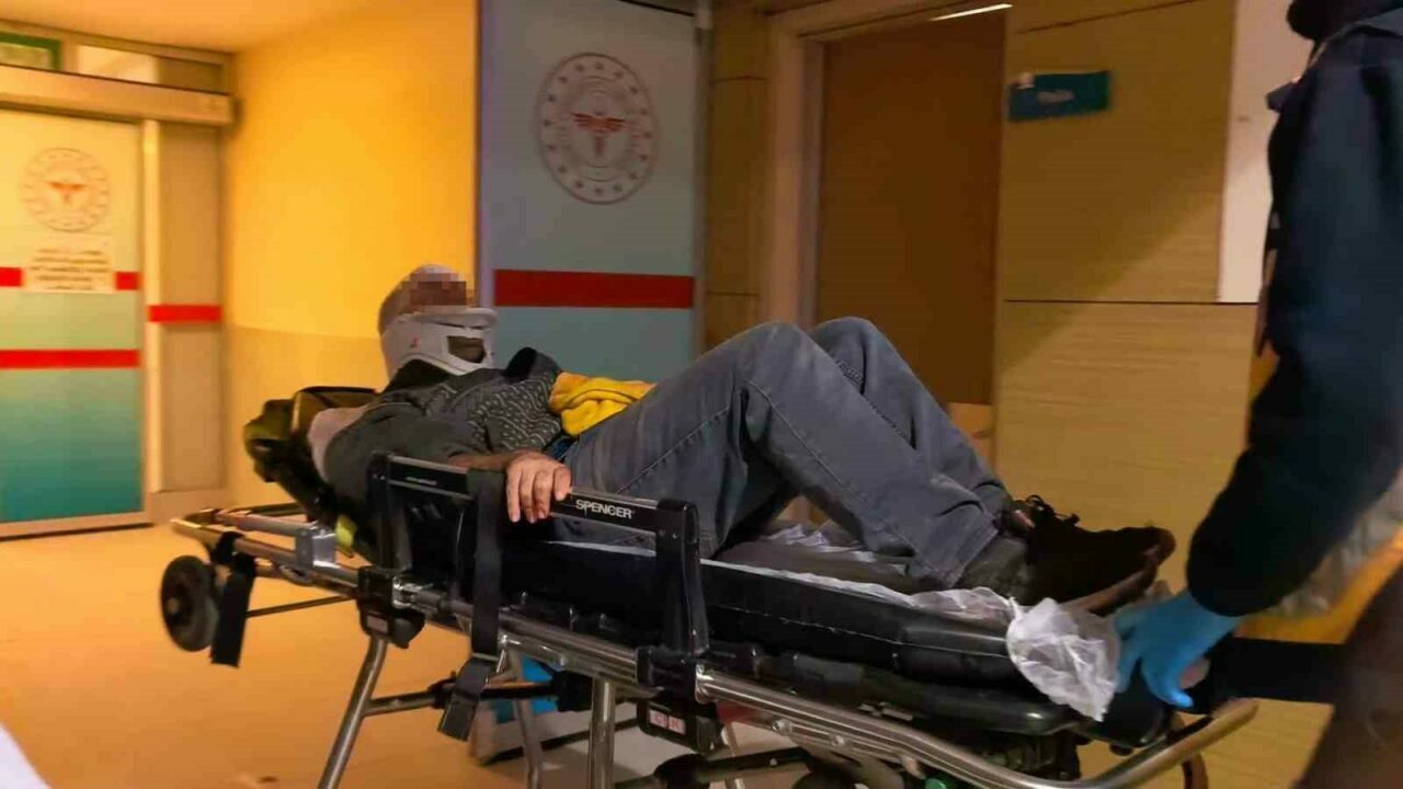 Bursa’da otomobilin çarptığı yaya ağır yaralandı Bursa’da otomobilin çarptığı yaya ağır yaralandı