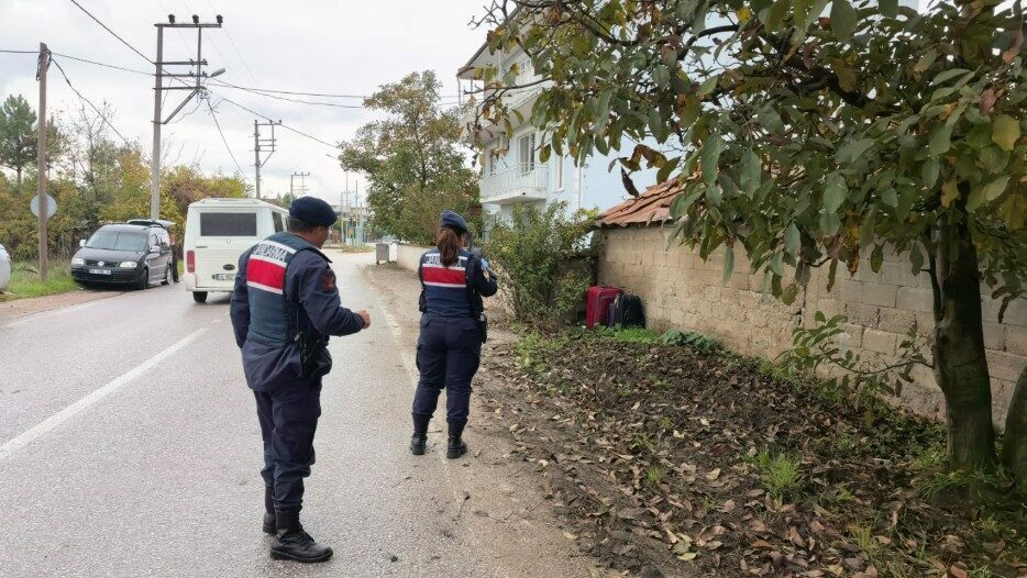 Bursa’da polisi alarma geçiren ihbar Bursa’da polisi alarma geçiren ihbar