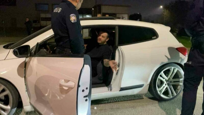 Bursa’da uslanmaz sürücü! 6. kez yakalanınca bakın ne dedi Bursa’nın İnegöl ilçesinde polis ekiplerinin durdurduğu otomobilin sürücü 6. kez