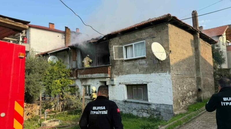 Bursa’da yangın paniği mahalleyi sardı