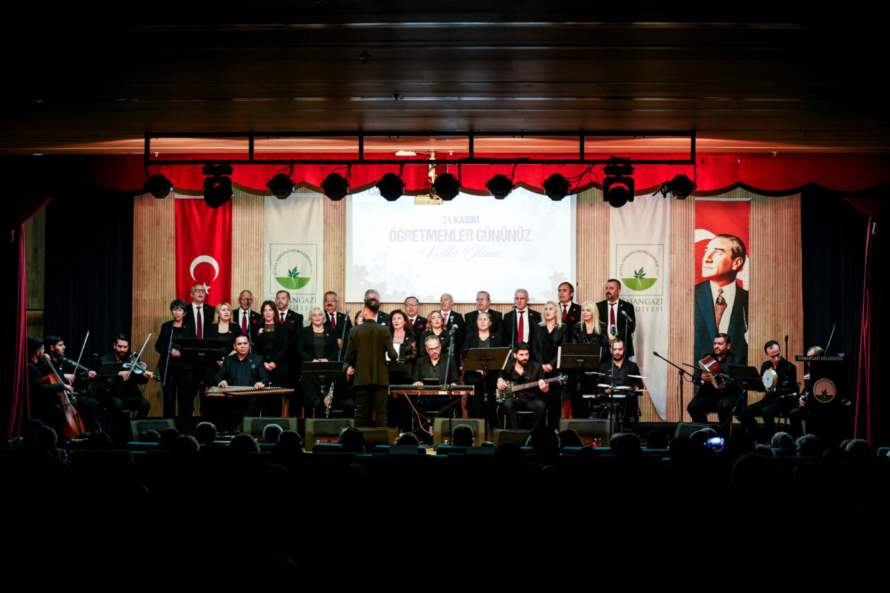 Bursa’nın muhtarlarından oluşan koro! Bursa’nın muhtarlarından oluşan koro!