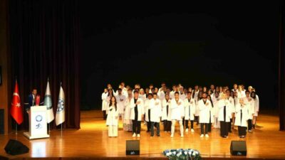 BUÜ Diş Hekimliği Fakültesi’nde beyaz önlük heyecanı