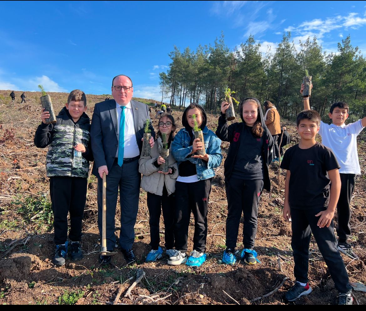 Özel Tan Okulları’ndan Ergin Kayan Hatıra Ormanı’na bin fidan