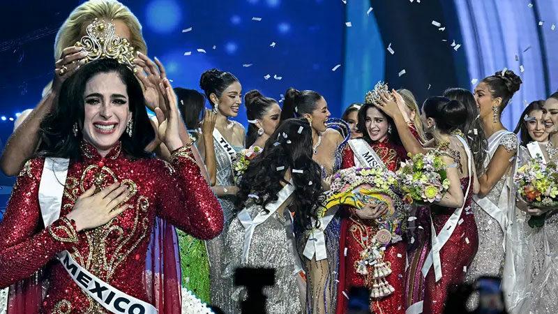 Miss Universe’de aptal krizi sonrası birinci oldu: İşte 2025 Kainat Güzeli Tayland’da düzenlenen Miss Universe birçok skandalın gölgesinde sona erdi. Sunucu