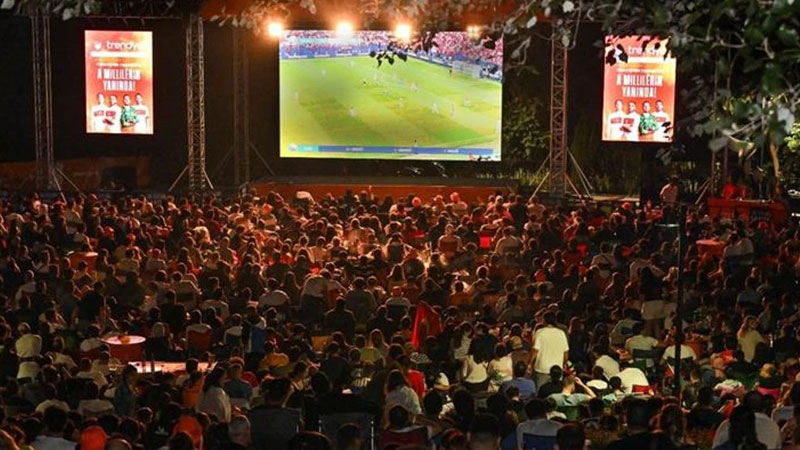 Bursa’da milli maç heyecanı! Dev ekran noktaları açıklandı