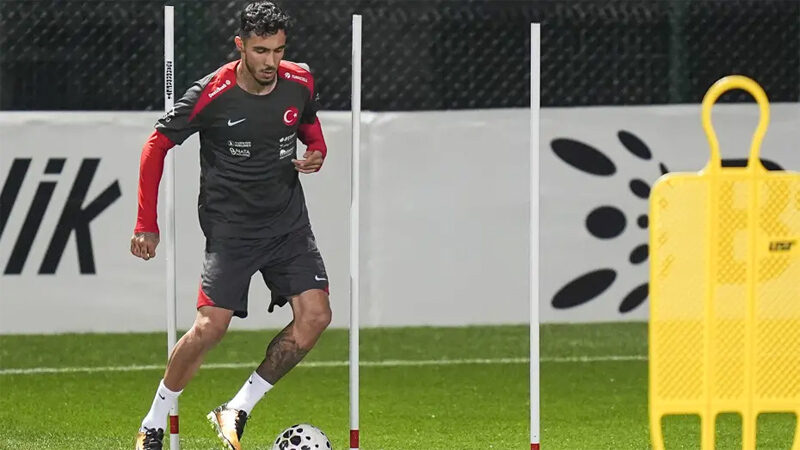 Türkiye Futbol Federasyonu (TFF), sakatlığı bulunan Emirhan Topçu'nun A Milli