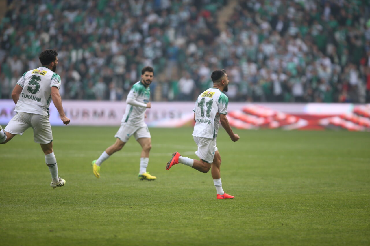 Bursaspor formasıyla kariyer rekoru Bursaspor formasıyla kariyer rekoru