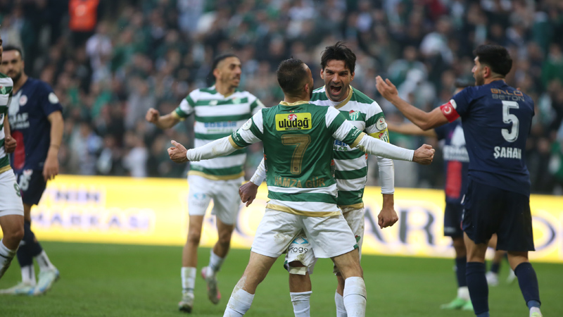 Bursaspor’un Fethiye galibiyetine sıcağı sıcağına yorum: ‘Muhteşem Timsah’ Bursaspor’un Fethiye galibiyetine sıcağı sıcağına yorum: ‘Muhteşem Timsah’