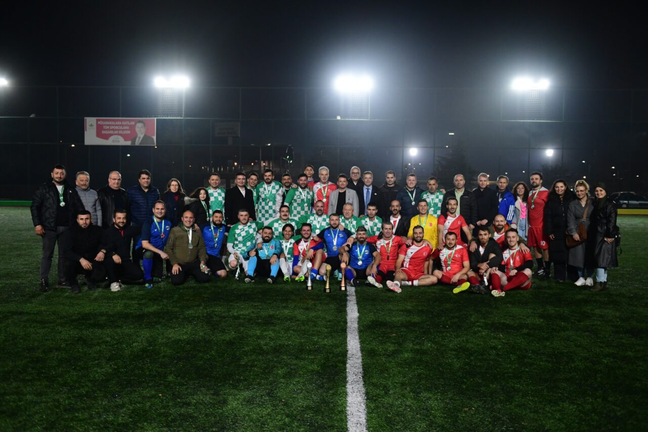 Osmangazi Belediyesi 13. Halı Saha Turnuvası’nda şampiyon belli oldu Osmangazi Belediyesi 13. Halı Saha Turnuvası’nda şampiyon belli oldu