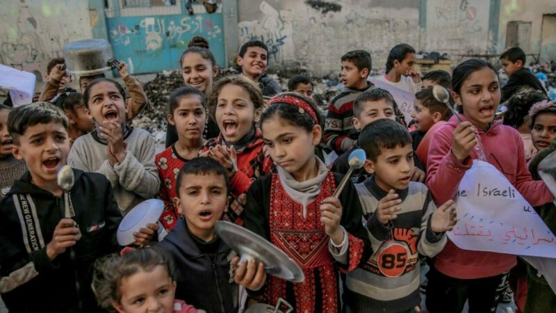 Gazze’de çocuklar için geniş kapsamlı aşı kampanyası başlatılacak Gazze'deki Filistin Sağlık Bakanlığı, 3 yaş altı çocuklar için telafi