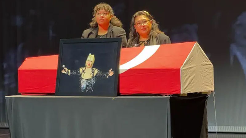 Muazzez Abacı’ya duygu dolu veda