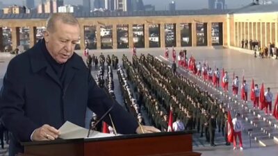 Devlet erkanı Ata’nın huzurunda