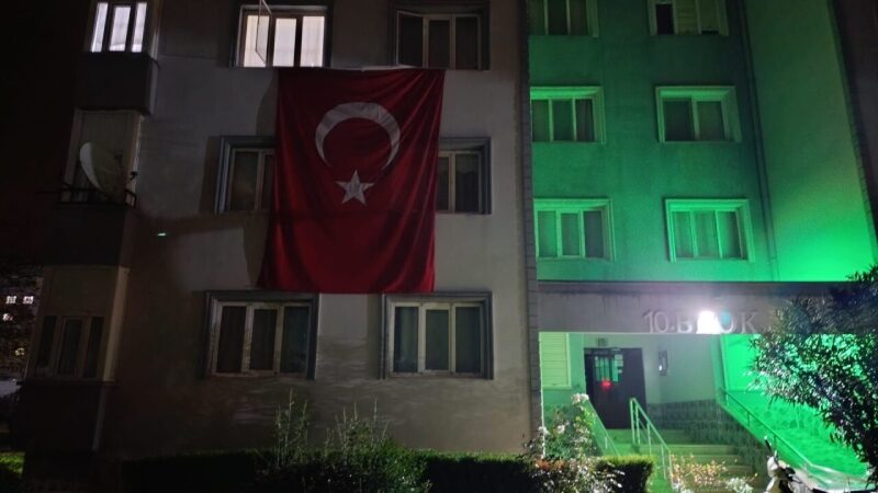 Bursalı şehit Serdar Uslu’nun haberi baba ocağına ulaştı Azerbaycan'dan Türkiye'ye gelmek üzere havalandıktan sonra düşen C130 askeri kargo