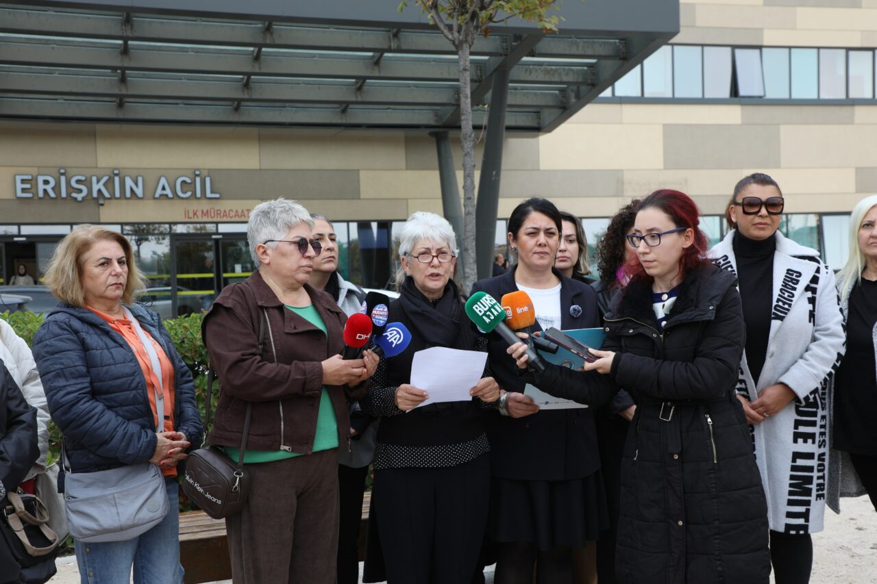 Mudanya Belediyesi: Hiçbir kadını yalnız bırakmayacağız Mudanya Belediyesi: Hiçbir kadını yalnız bırakmayacağız