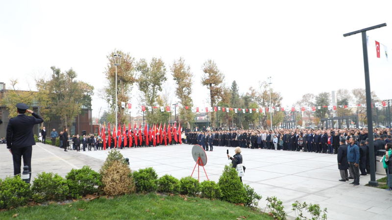 Atatürk, vefatının 87. yıldönümünde İnegöl’de törenlerle anıldı Atatürk, vefatının 87. yıldönümünde İnegöl’de törenlerle anıldı