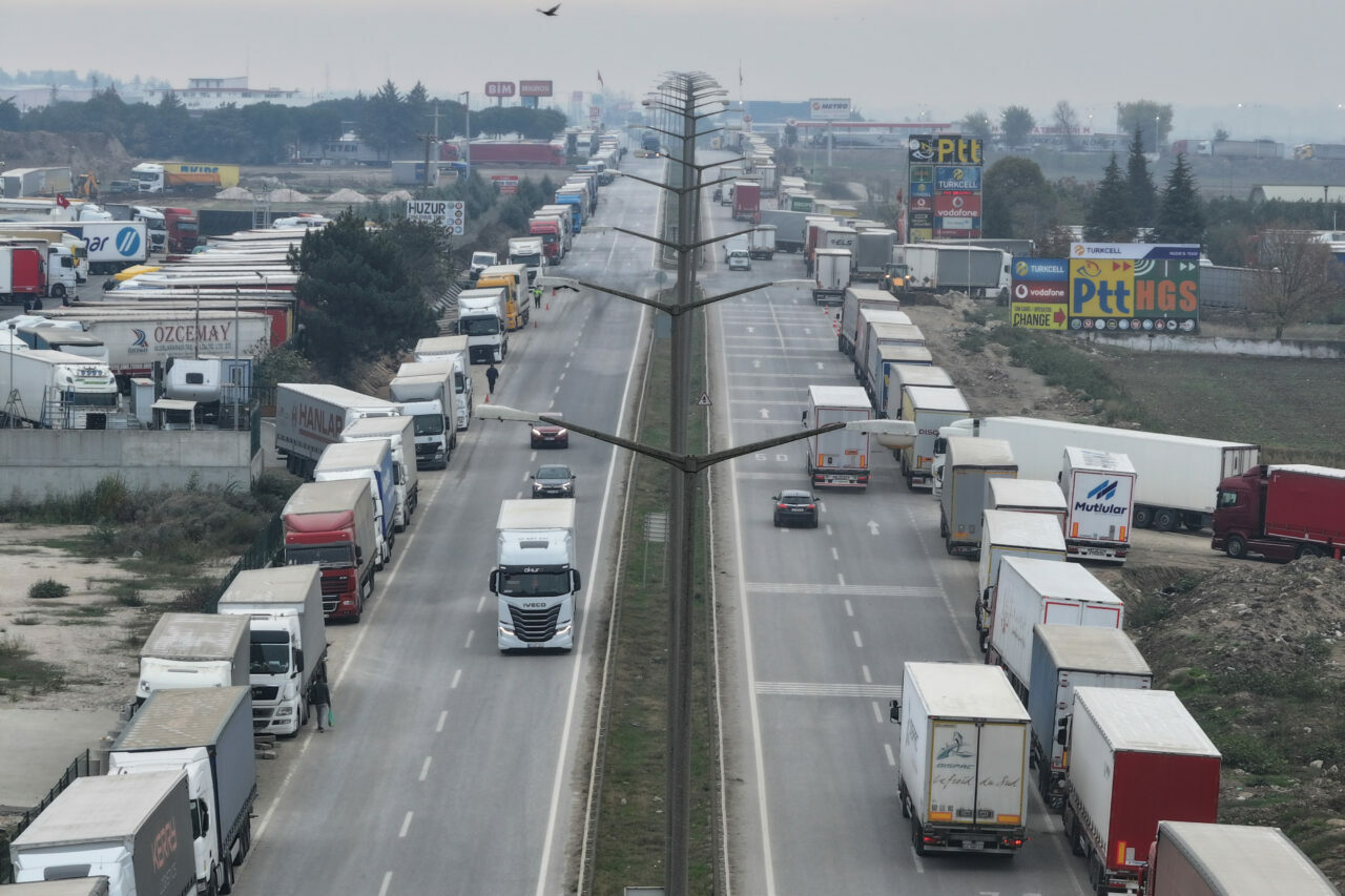 Kapıkule’de TIR kuyruğu Kapıkule’de TIR kuyruğu