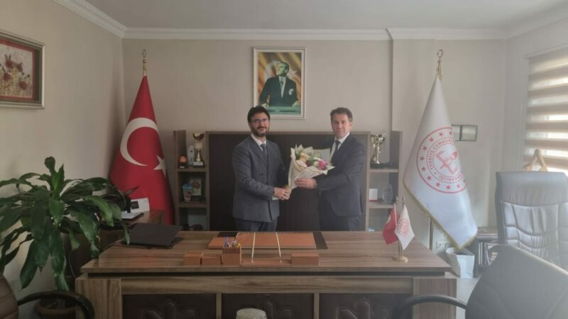 Karacabey İlçe Milli Eğitim Müdürü değişti Karacabey İlçe Millî Eğitim Müdürlüğü'nde görev değişimi gerçekleşti. İlçe Millî