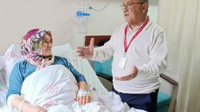 Karnından 8,5 kiloluk kitle çıkarıldı