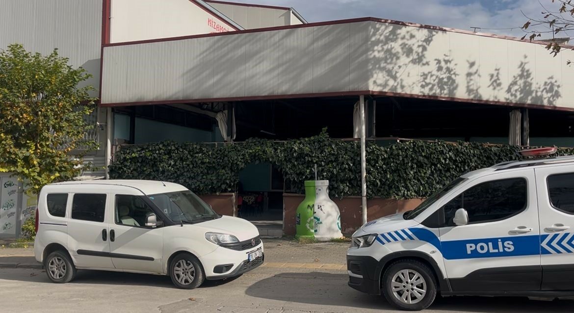 Bursa’da kıraathanede dehşet