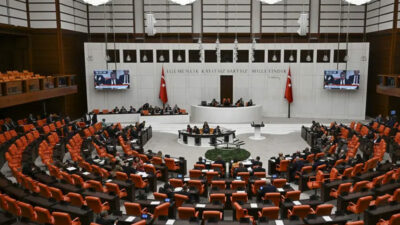 Meclis’te sandalye dağılımı değişti