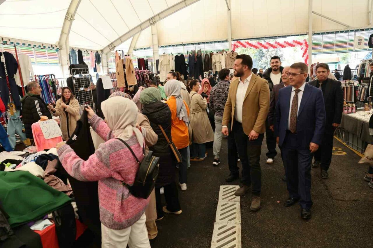 Bursa’da bir yenisi daha açıldı! Her pazar günü… Bursa’da bir yenisi daha açıldı! Her pazar günü…