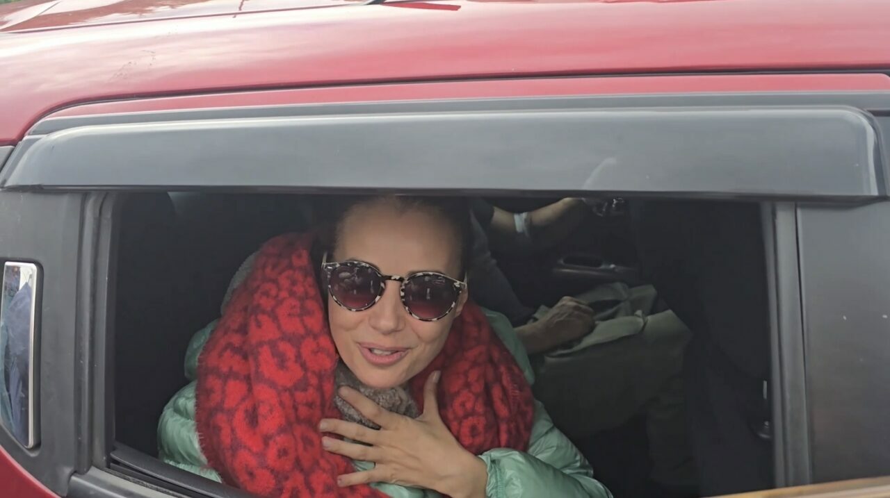 Oyuncu Özgü Namal kaza geçirdi