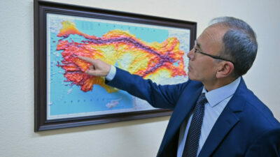 Bursa da diken üstünde! Sındırgı’da 15 bini aşkın deprem