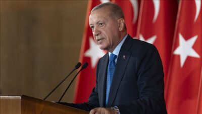 Cumhurbaşkanı Erdoğan: ‘Atatürk’e yönelik hakaretamiz ifadelere karşıyız’