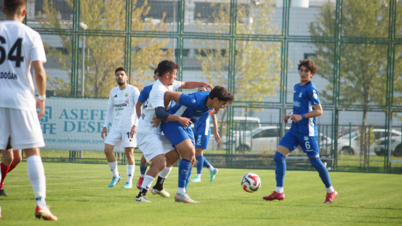 Nesine 3.Lig 1.Grup’ta şampiyonluk mücadelesi veren Bursa Yıldırımspor evinde konuk
