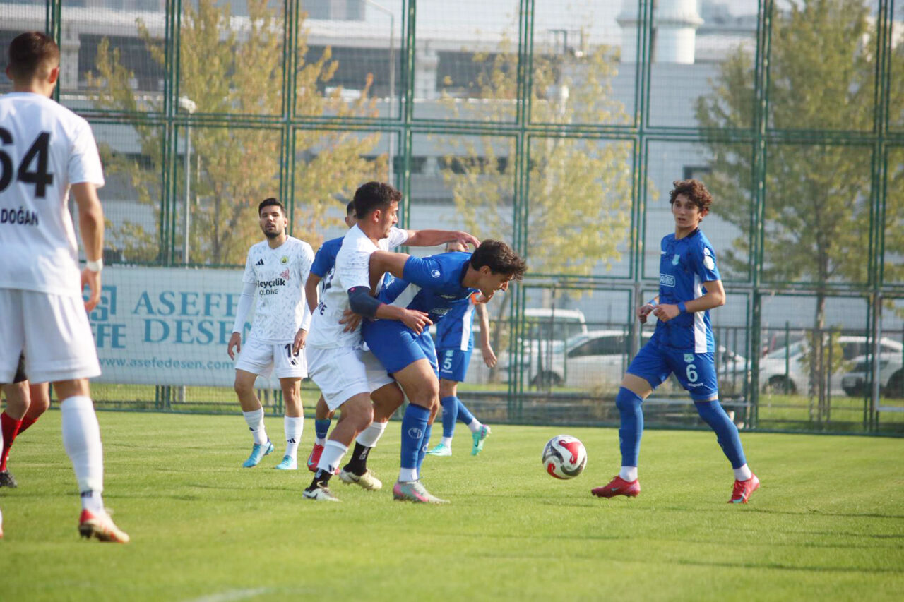 3. Lig’de mücadele eden Bursa ekibi ağır yara aldı!