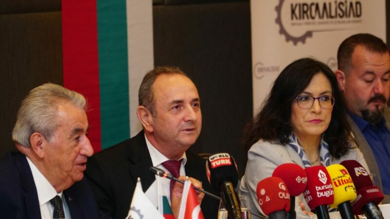 Bulgaristan kökenli iş dünyasının önde gelen isimlerini bir araya getirmek