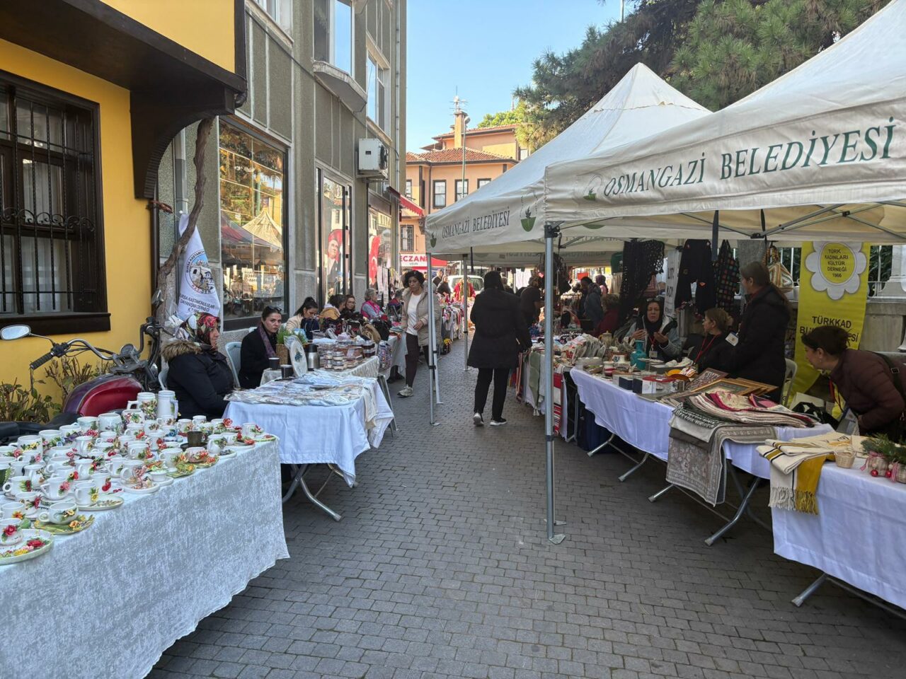 Bursa’da kadın girişimciler sokağı açıldı