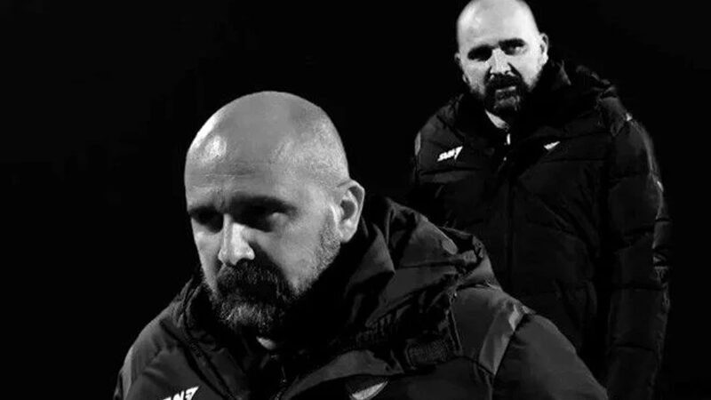 Futbol dünyası yasta: Maçta hayatını kaybetti Sırbistan Süper Ligi'nde oynanan karşılaşma sırasında kalp krizi geçiren FK