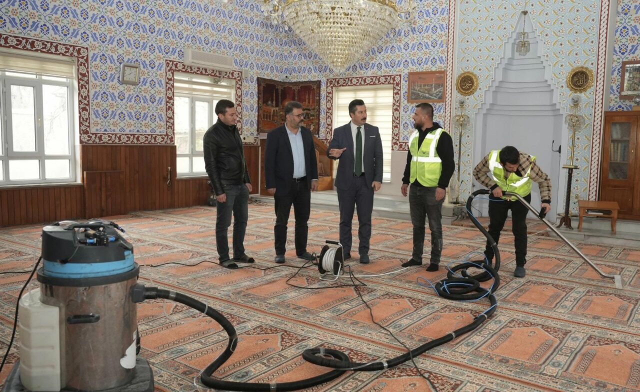 Yenişehir’deki camilerde üç aylara hazırlık