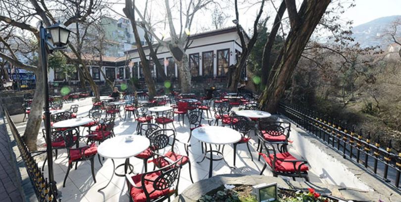 Bursa’nın ünlü buluşma yeri artık unutuldu mu?