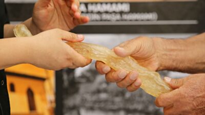 Geleneksel lezzet! 3,5 saat boyunca işlenmesiyle elde ediliyor…