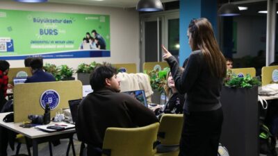 Bursa’nın yeni akıllı bulvarı için gençler yarıştı!