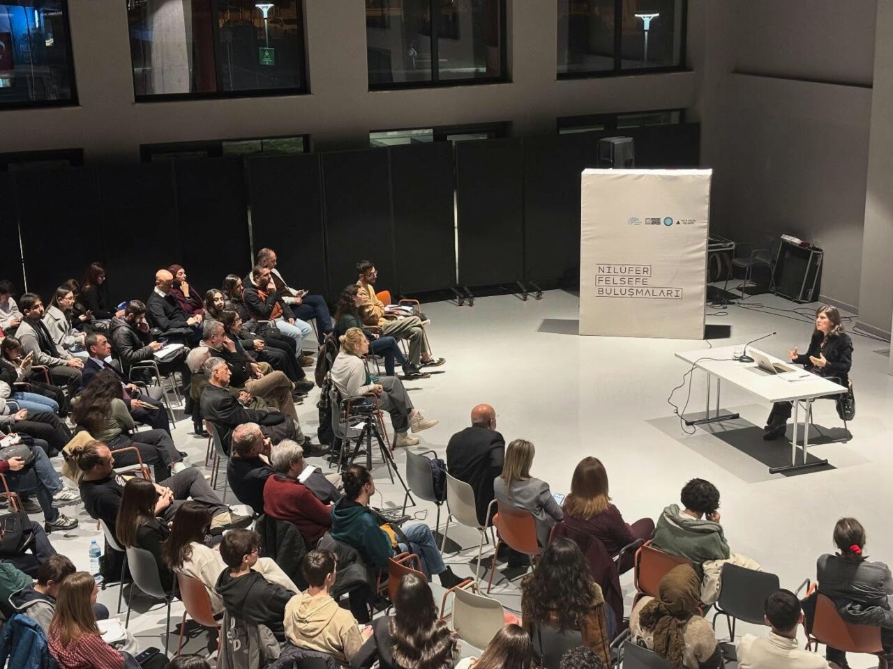 Bursa’da Felsefe Buluşmaları: Politik şiddet tartışıldı
